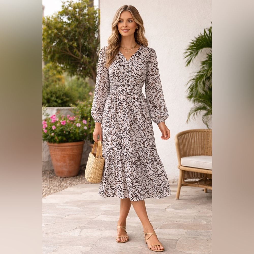 RICKI’S | Animal Print Long Sleeve Midi Dress with Long Sleeves